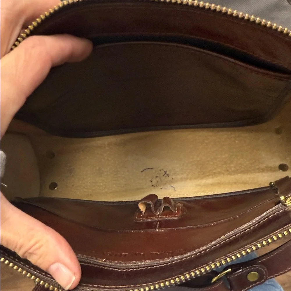 Vintage Brahmin Tucson Rich Brown Shoulder bag unlined